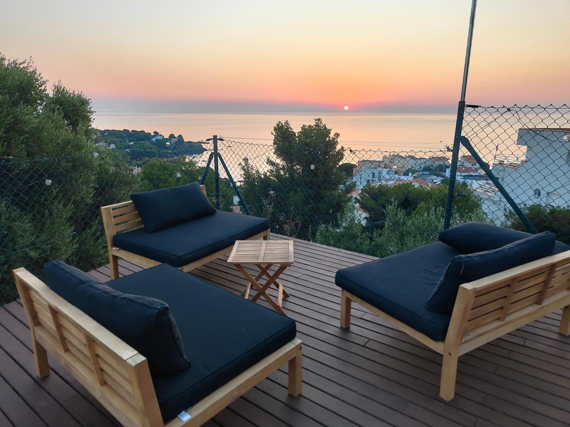 Costa Brava Apartment With Stunning Sea View Llança Екстериор снимка